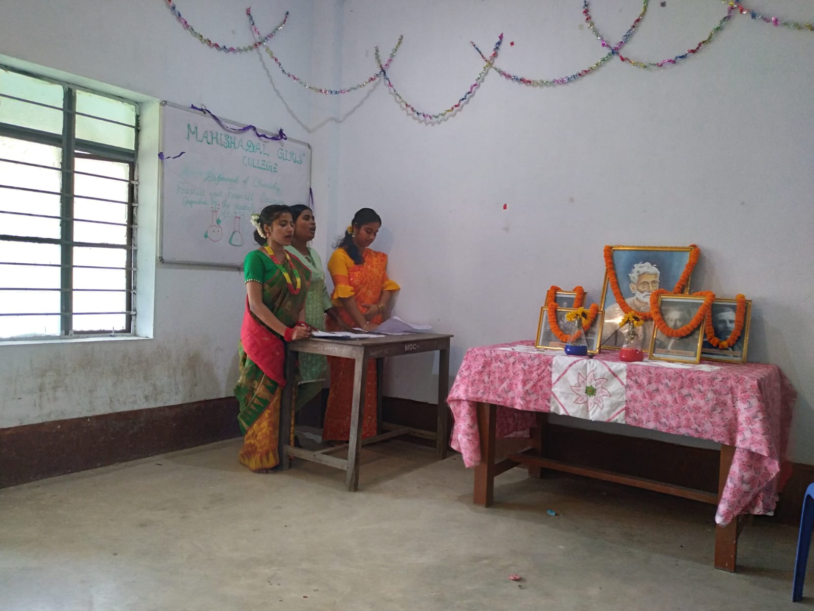 Students speaking at the podium during Teachers' Day celebration